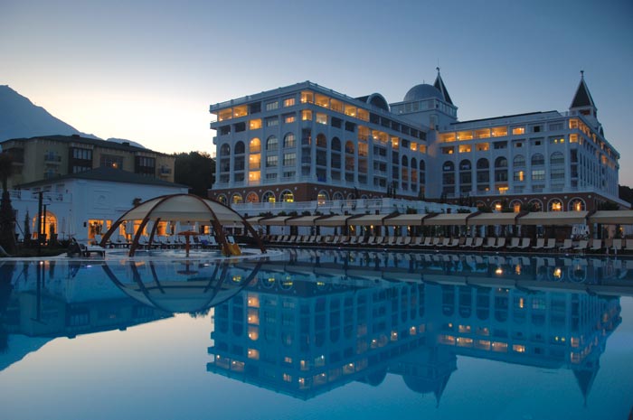 AMARA DOLCE VITA LUXURY